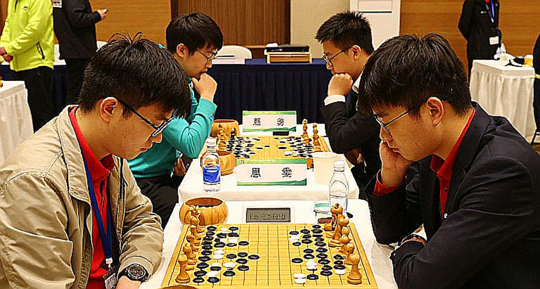 Bản đồ Najdorf trong 60 phút: Daniel King, năm hệ thống và một cái nhãn dán sai