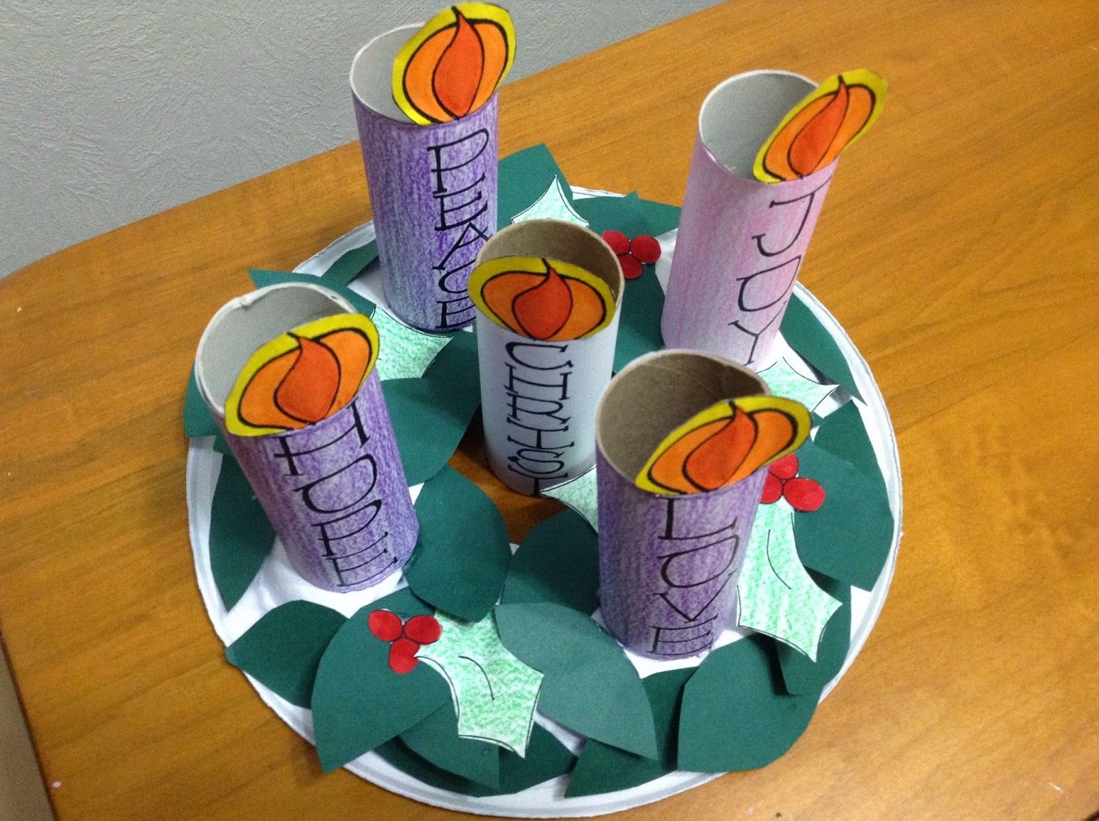 Look To Him And Be Radiant: Kids&amp;#039; Advent Wreath- Free Printables - Free Printable Advent Wreath